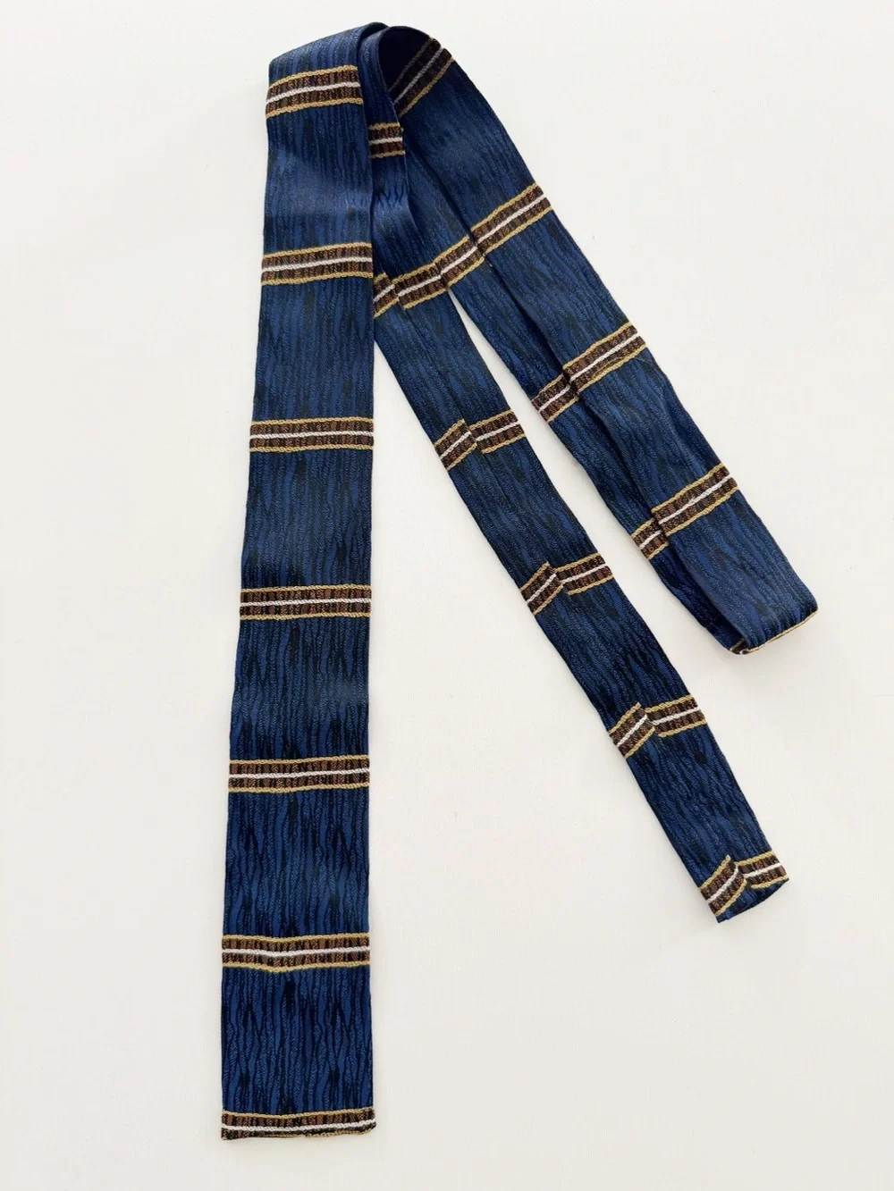 Vintage 60s Skinny Square End Tie